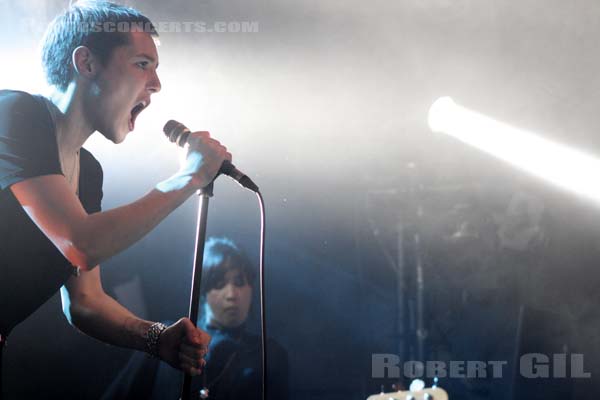 SAVAGES - 2013-02-23 - PARIS - Nouveau Casino - Camille Berthomier - Ayse Hassan